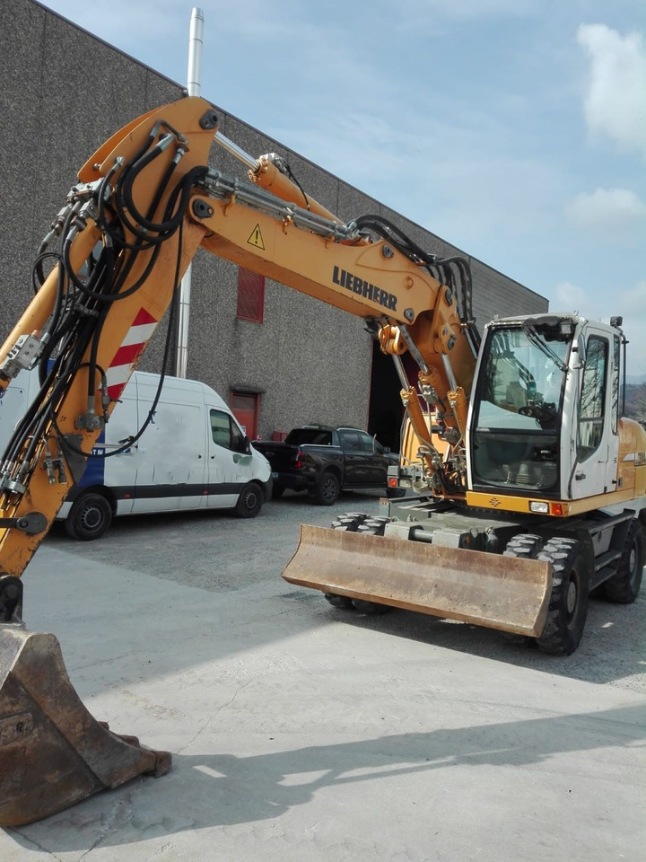 Liebherr Wheel Excavators From Italy Leasing Truck Usa