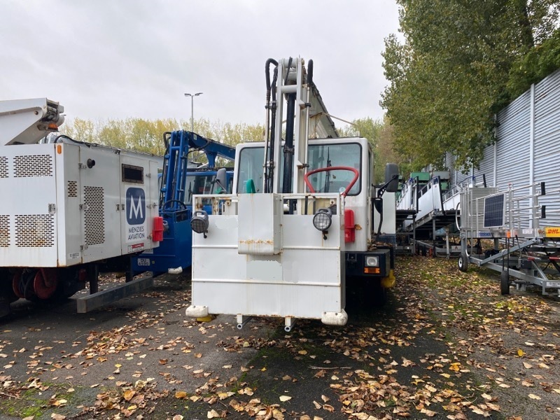 JBT Ground support equipment from France leasing - Truck1 USA