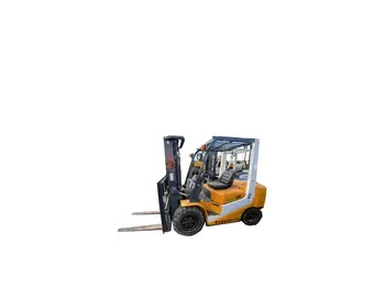 Diesel forklift TCM