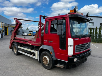 Skip loader truck VOLVO FL6 220