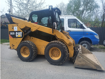 Skid steer loader CATERPILLAR 262 D XPS: picture 2