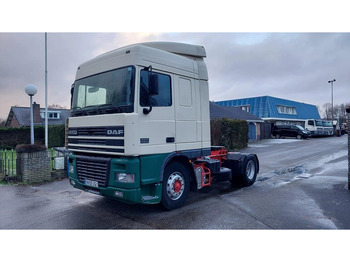 Tractor truck DAF XF 95 430