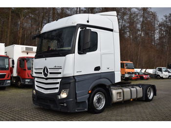 Tractor truck MERCEDES-BENZ Actros 1845