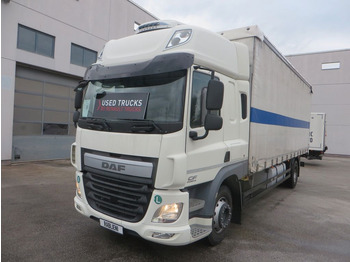 Curtain side truck DAF CF 320