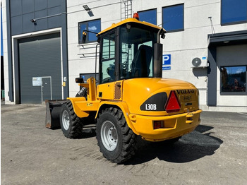 Wheel loader Volvo L 30 B: picture 2