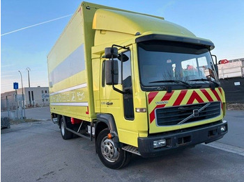 Box truck VOLVO FL6 220