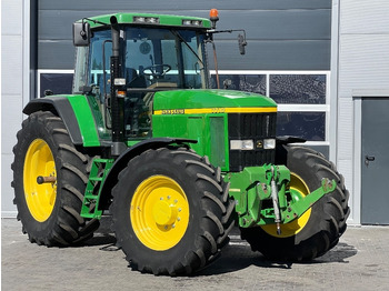 Farm tractor JOHN DEERE 7710