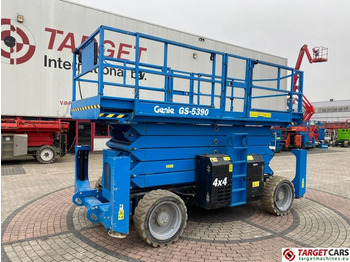 Scissor lift GENIE