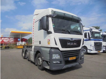 Tractor truck MAN TGX 26-420 XL EUR6: picture 3