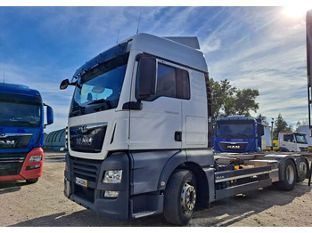 Cab chassis truck MAN TGX 26.460