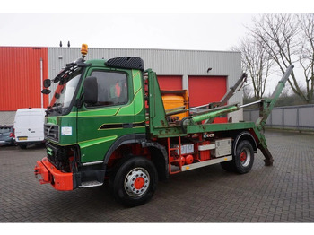 Volvo FM12-420 / ENGINE RUNNING / 4X4 / HYDRAULICS / BIG AXLE / ONLY:510426 KM / FULL STEEL / EURO-3 / 2001 leasing Volvo FM12-420 / ENGINE RUNNING / 4X4 / HYDRAULICS / BIG AXLE / ONLY:510426 KM / FULL STEEL / EURO-3 / 2001: picture 3