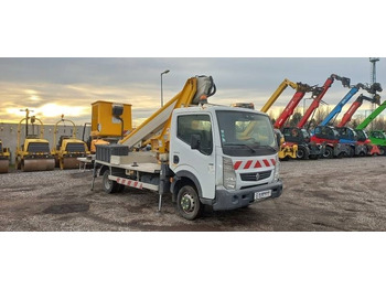 Truck with aerial platform RENAULT Maxity