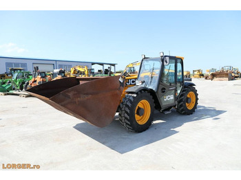 Telescopic handler JCB