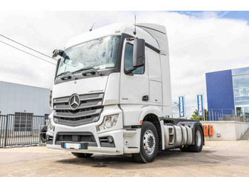 Tractor truck MERCEDES-BENZ Actros 1845