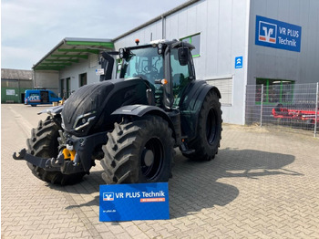 Farm tractor VALTRA T-series