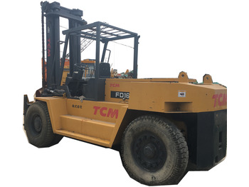 Diesel forklift TCM