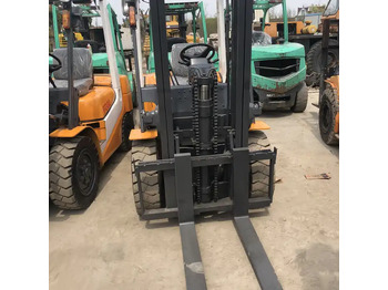 Diesel forklift Used TCM diesel forklift FD30 TCM 3ton forklift for sale: picture 2