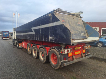 Tipper semi-trailer AMT