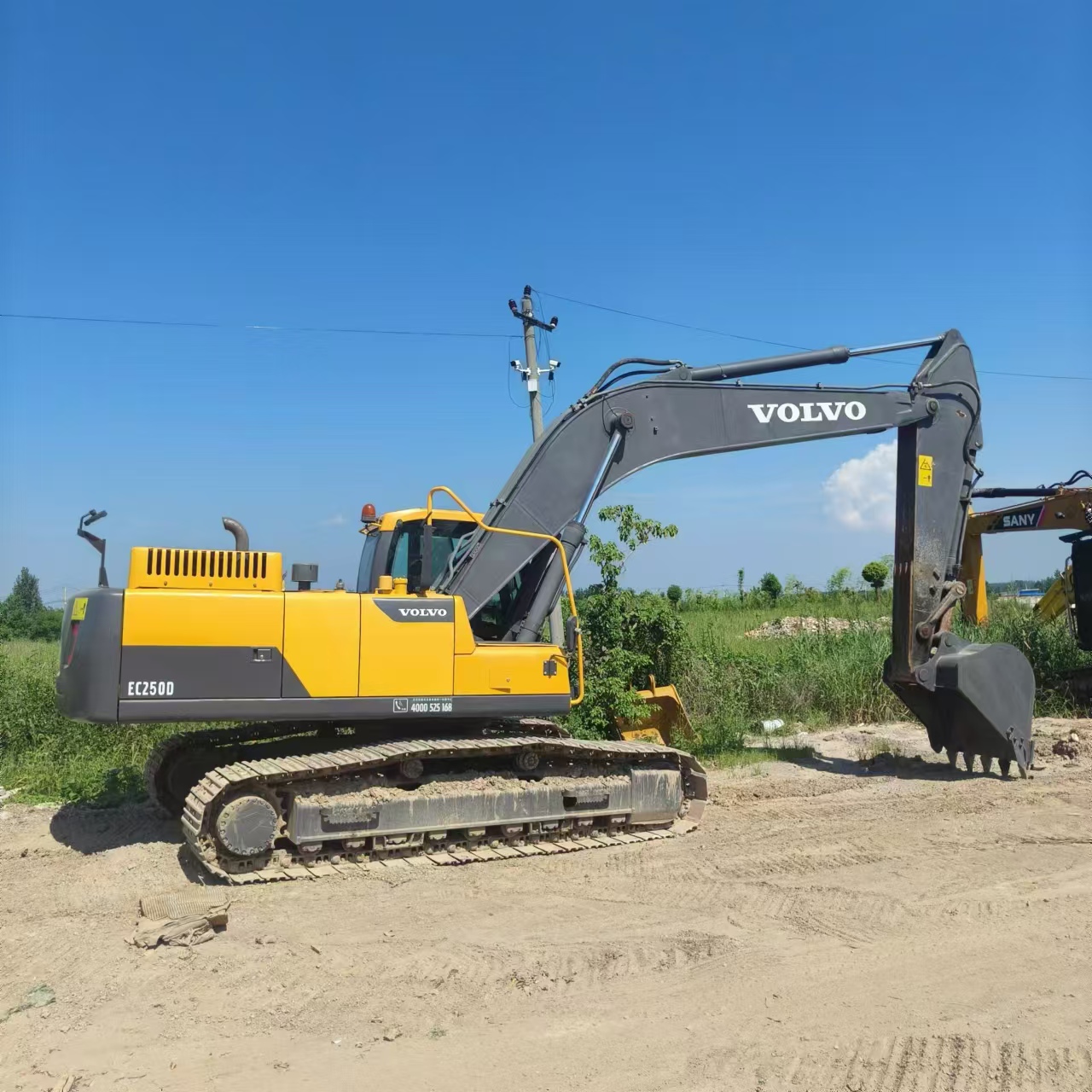 Crawler excavator VOLVO EC250