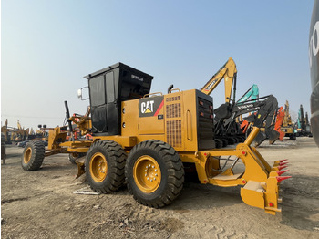 Grader CATERPILLAR 140K