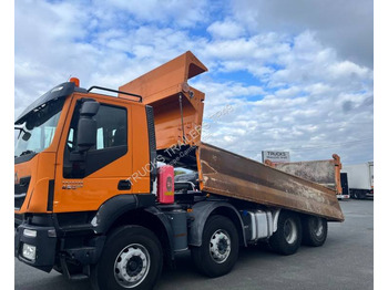 Tipper IVECO Trakker