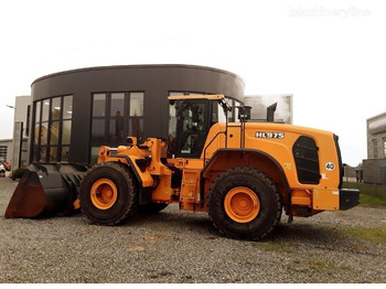 Wheel loader HYUNDAI