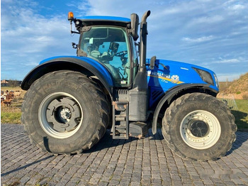 Farm tractor NEW HOLLAND T7.315