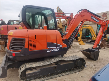 Mini excavator DOOSAN DX60