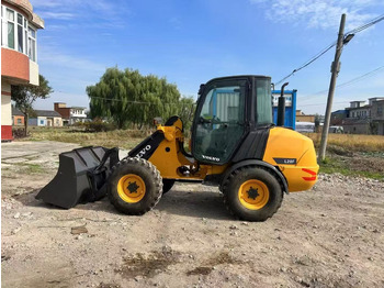 Volvo L20F leasing Volvo L20F: picture 1