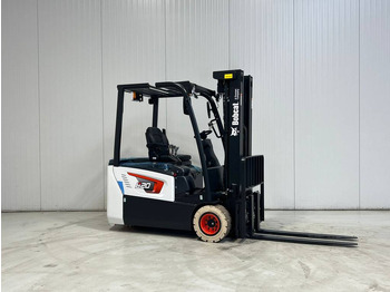 Electric forklift BOBCAT