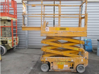 Scissor lift GENIE