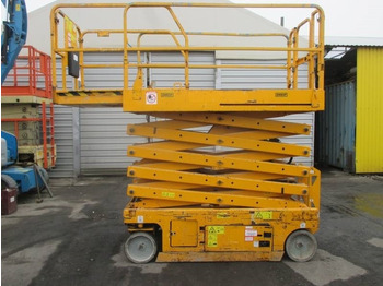 Scissor lift GENIE