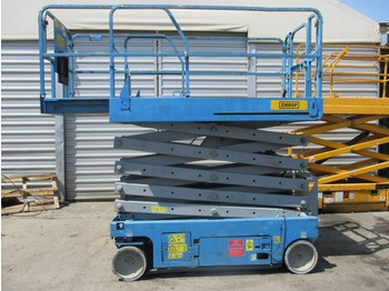 Scissor lift GENIE