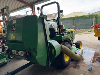 Farm tractor JOHN DEERE 2038R: picture 5