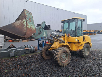 Wheel loader VOLVO L30