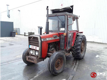 Farm tractor Massey Ferguson 560: picture 4