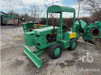 Trencher DITCH WITCH