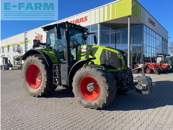 Farm tractor CLAAS Axion 850