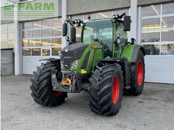 Farm tractor FENDT 724 Vario