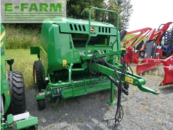 Square baler JOHN DEERE