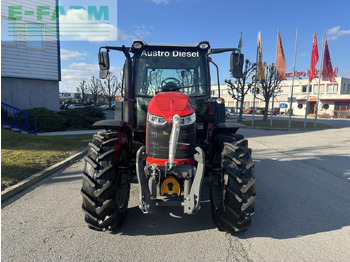 Farm tractor MASSEY FERGUSON 5711