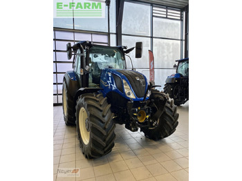 Farm tractor NEW HOLLAND T5