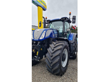 Farm tractor New Holland t7.300auto command: picture 3