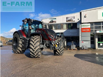 Farm tractor VALTRA T-series