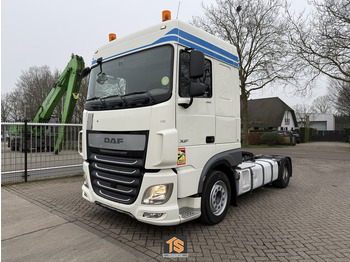 Tractor truck DAF XF 450