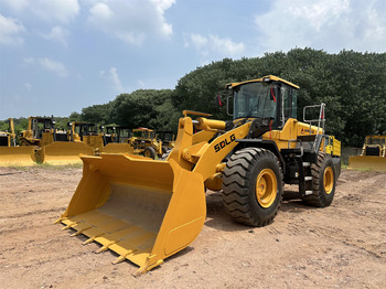 Wheel loader SDLG