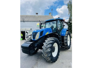 Farm tractor NEW HOLLAND T7000