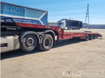 Low loader semi-trailer