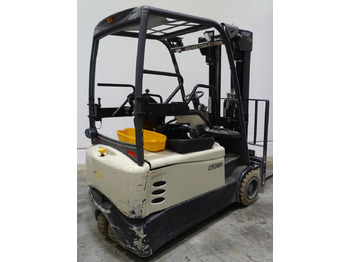 Electric forklift Crown SCT6060-2.0: picture 2