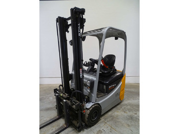 Electric forklift STILL RX50